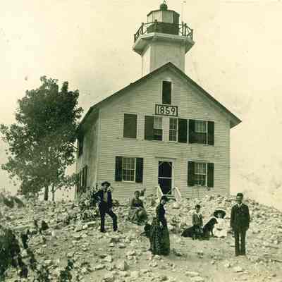Lighthouse_Tue_8-29-06.jpg 2MB