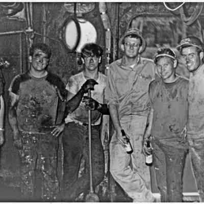 153CoalCrewRJ&Erik1967.jpg 1.4MB