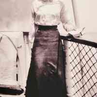          Evelyn Wright-Crawford standing.jpg 905KB
   