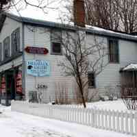          SINGAPORE BOOK STORE.JPG 2.6MB 2010
   