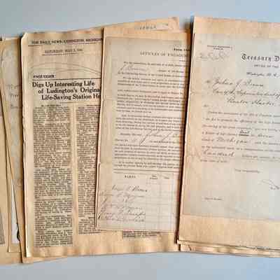 Brown scrapbook pages