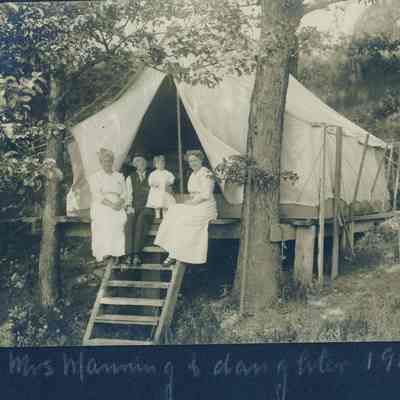 MF-SA-0035.JPG: Tent