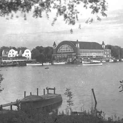 pa110b Pavilion ca 1940.jpg 5.7MB