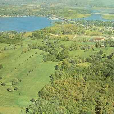 CWPC-0464AreialDouglas-Saug.JPG 482KB: West Shore Golf Course, Harding's Resort