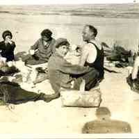          beach picnic 1915.jpg 1.8MB
   