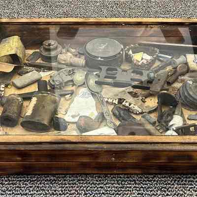 Shadow box mystery collection