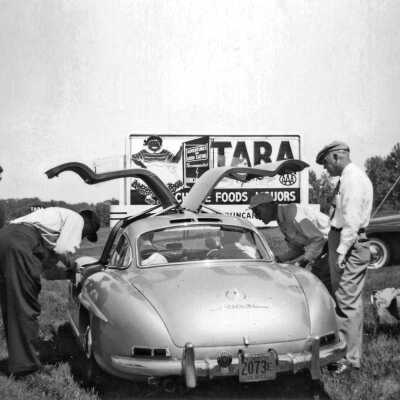filename: Mercedes300SLGullWing: Veteran Car Club in July 1960