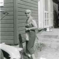         Jean at Convent.jpg 95KB
   