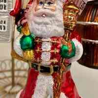          Santa
   
