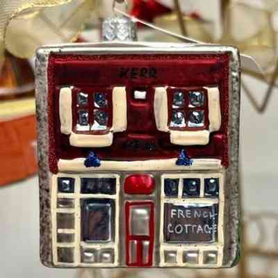 Kerr Building, French Cottage