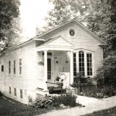 Pine Grove school - recentt home.jpg