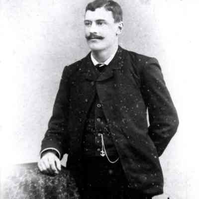 89-1-119 Jons Huff.jpg 1.6MB: Captain John Huff