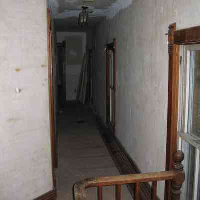 Old Back Hall_1.JPG 979KB