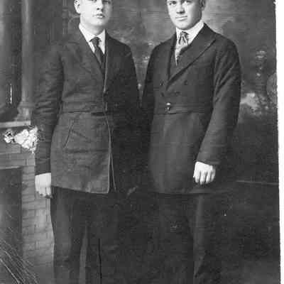 89-1-256_Nelson_Charles_Wade.jpg 846KB