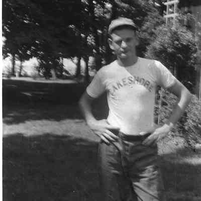 Jack with a lakeshore T-Shirt 1940.jpg