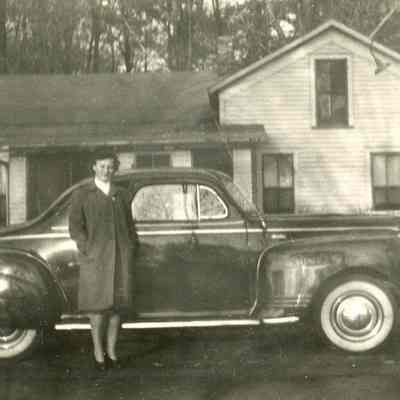 Jayne_car_house_1944_22.jpg [sic]: in front of Bird Center