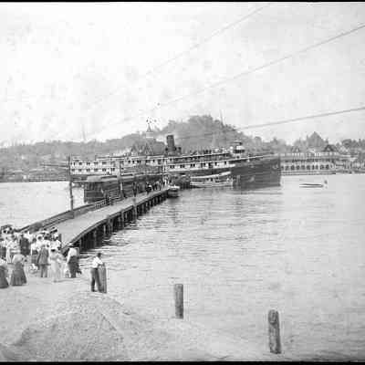 Puritan and Interurban at Lake Macatawa