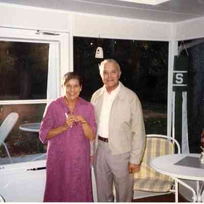 Unknown people: May be Gertie Valentine who lived in the home directly across street toward Lake from the Ottos with Rudy/Rudolf Leuster former owner of Button Gallery - before Arthur Fredrick. (speculation by Chris Yoder)