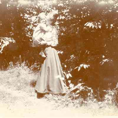 Holly Simpson Fullerton & Baxter.jpg 1.5MB