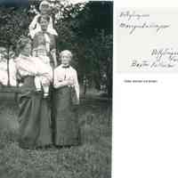          Simpson family ca 1915.jpg 1.4MB; Betty Simpson, Maraquita Simpson, Polly Simpson Fullerton, Baxter Fullerton, older woman not known
   