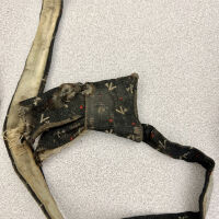          3. Black fabric patterned bow tie
   