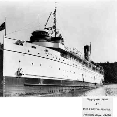 Keewatin_arriving.jpg 1.4MB: Digital file on Jack Sheridan Drive 2021.72.02