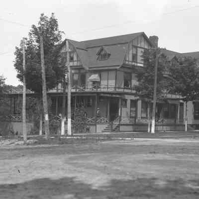 hrs113 Columbia hotel.jpg 888KB