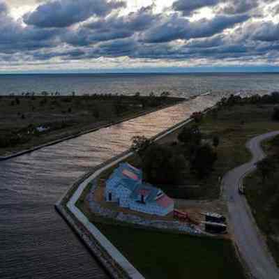 A new house emerges where the Michigan village of Singapore was, Sept. 29, 2020. Singapore is a ghost town at Lake Michigan on the Kalamazoo River near Saugatuck. (Zbigniew Bzdak / Chicago Tribune)