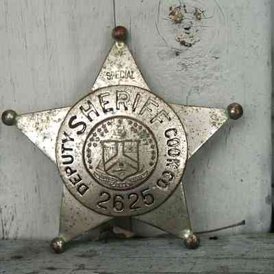 MK BADGE.jpg 909KB