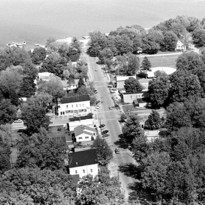 Center Street to Wade's Bayou