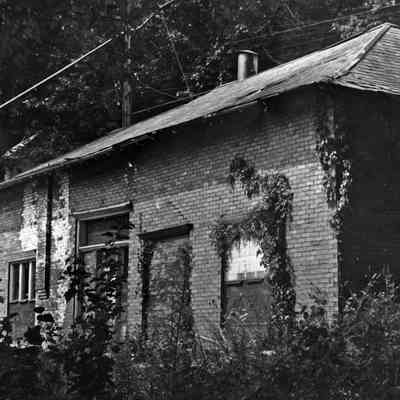 Pumphouse ruins ca1960.jpg 1.8MB