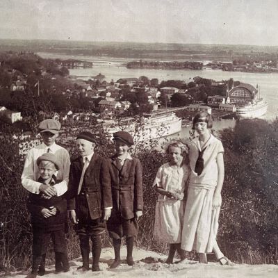 Children on Mt. Baldhead
