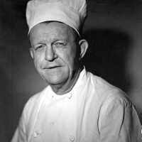          Guy in the Chef's Hat Three identities are offered:
The local chef is Fred Davis 