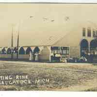          HH-SkatingRink.jpg 578KB; from the Hames-Houtcamp collection
   