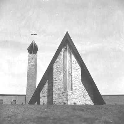 StPetersNew.jpg 149KB