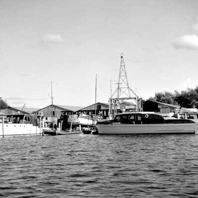 Pier Marina