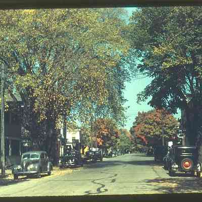 MWM-Oct1943-ButlerStNFrLake.jpg 1MB: Elms hotel