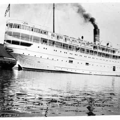 North American docked at Main Street next to the Graham & Morton dock.: Photo processed and described by James T. Faasen.