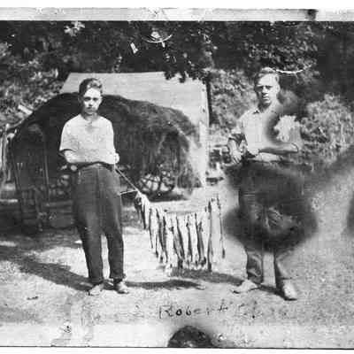 89-1-83F Fishing.jpg 659KB - For original see box 31, envelope 89-1-83f