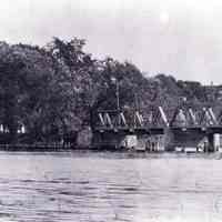          96-105-9_Old_Bridge.jpg 2.1MB
   