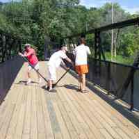          bottom_922_Opening_New_Richmond_bridge.jpg 2.2MB; Men operating the restored swing bridge circa 2004
   