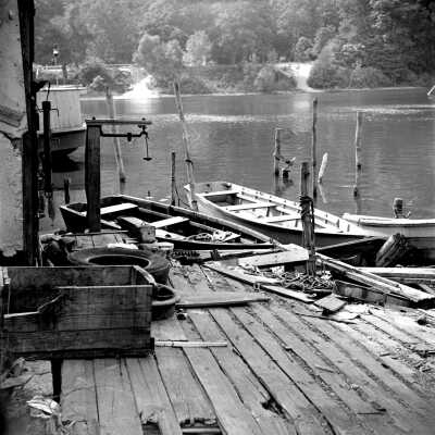 370 1/1	Saugatuck - Fish docks	8/1949	G. Sewers dock