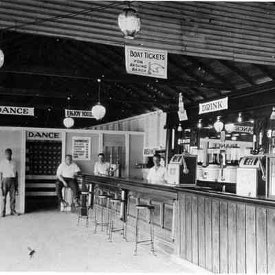 East_Side_Pavilion_inside.jpg 222KB: East Side Skating Rink