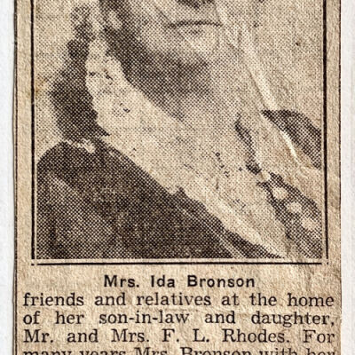 1945
