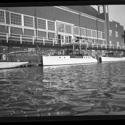 Pavilion_dock_and_yachts_ca_1936