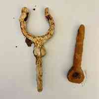          Salvaged items picture number 4
   