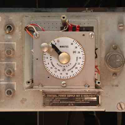 IMG_4248_1600x1200 FST-1 modules at museum, pre wash 04-17-17.jpg 354KB