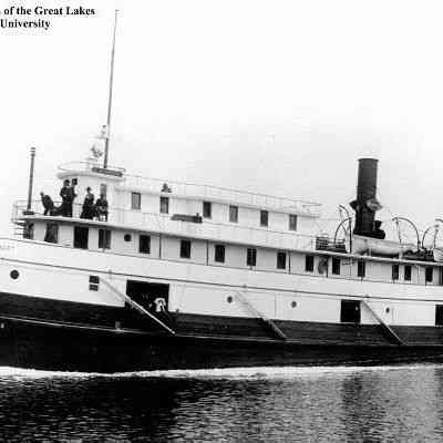 same photo from https://greatlakes.bgsu.edu/files/original/b0adb303a1f0da163cc77b88dc6de5b79005e99d.jpg