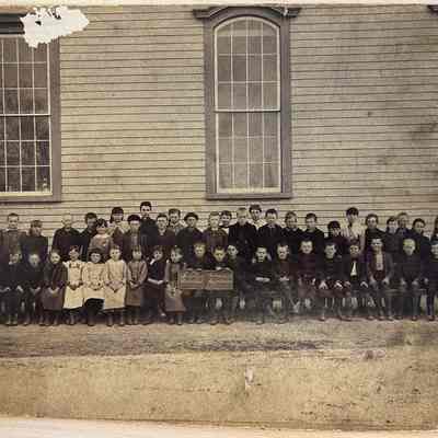 Saugatuck Union School class photo 1891