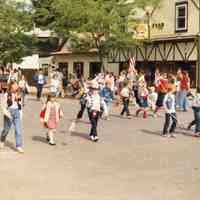          Oleary-1985MemDayParade-4.jpg 211KB
   